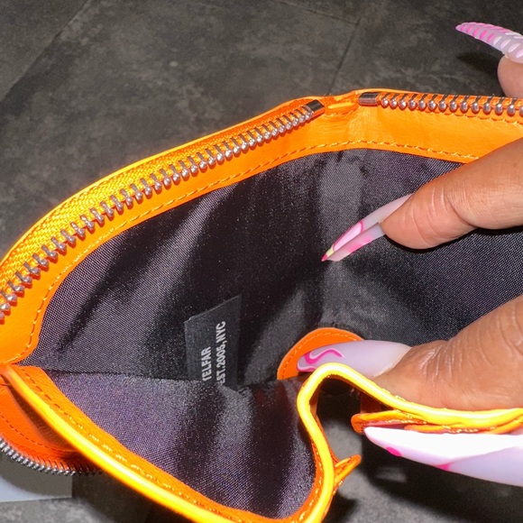 Telfar Wallet- Orange - Picture 4 of 6